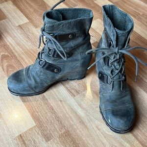 Sorel Joan of ark wedge